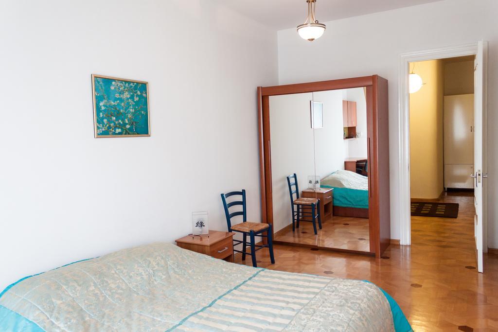 Apartment Janashia Tbilisi Buitenkant foto